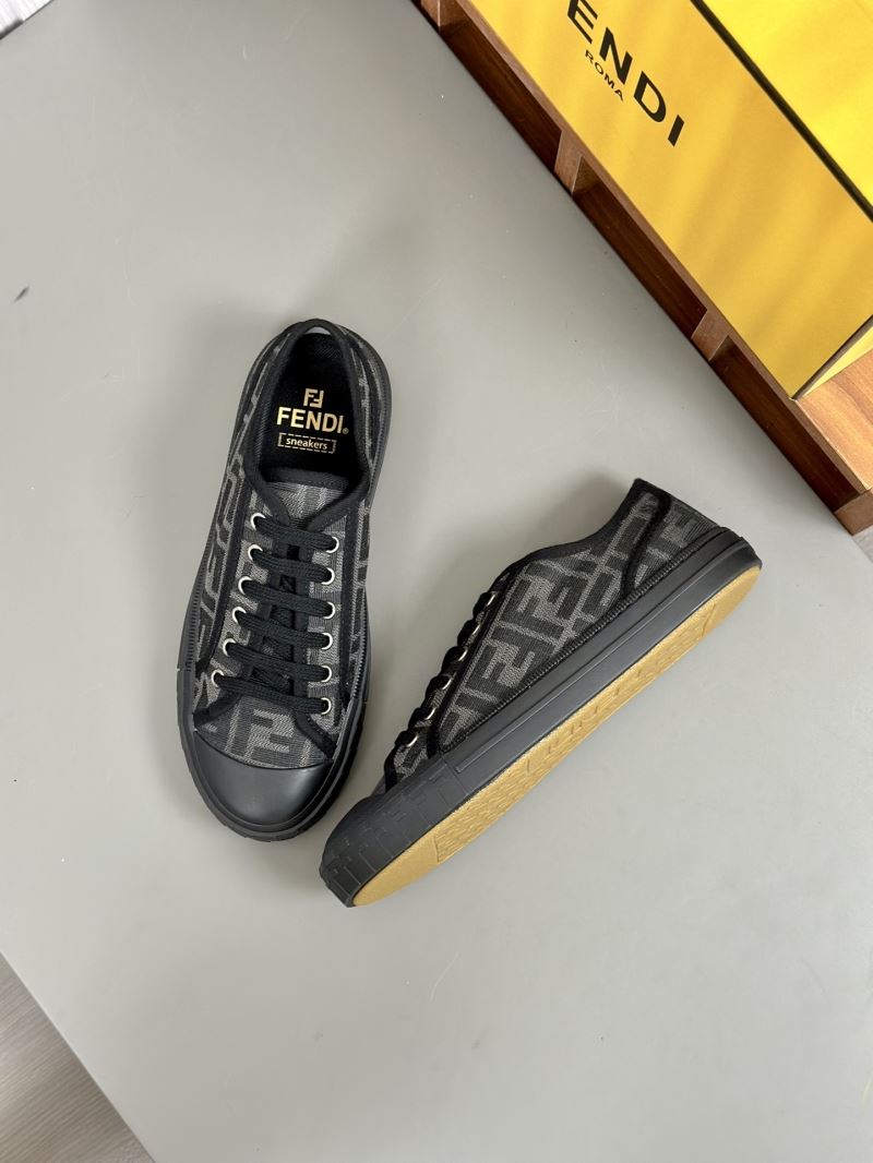 Fendi Low Shoes